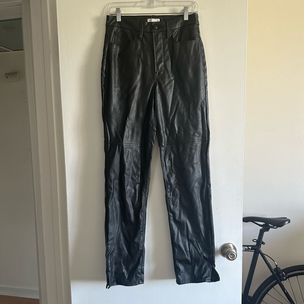 Good American Black Faux Leather Straight Leg Pants size 4/27 EUC
